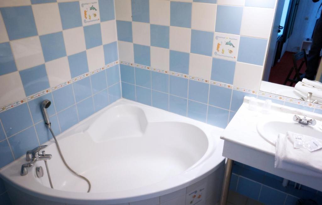 Hotel Atlantide Biscarrosse Szoba fotó